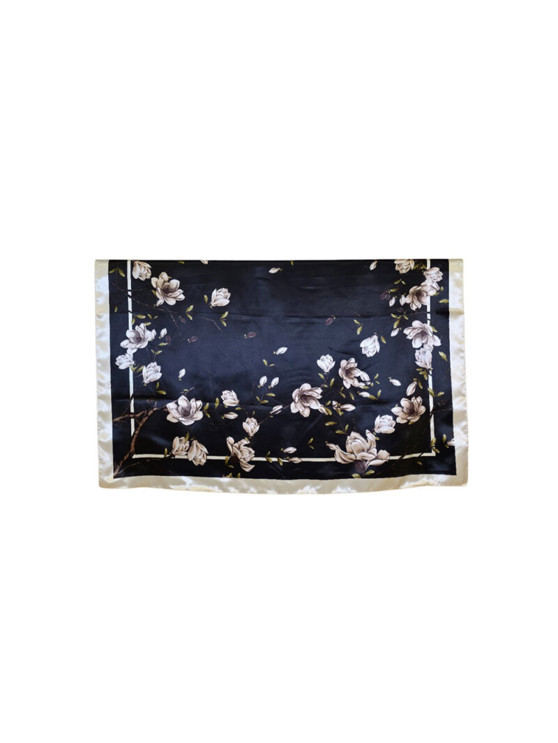 Šal 11 - silk/viscose 90x90 Magnolias - black