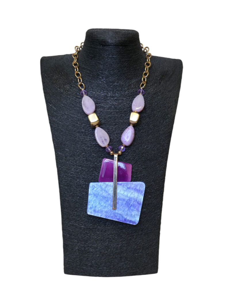 Ogrlica 32 - E medallion asymmetric - viola