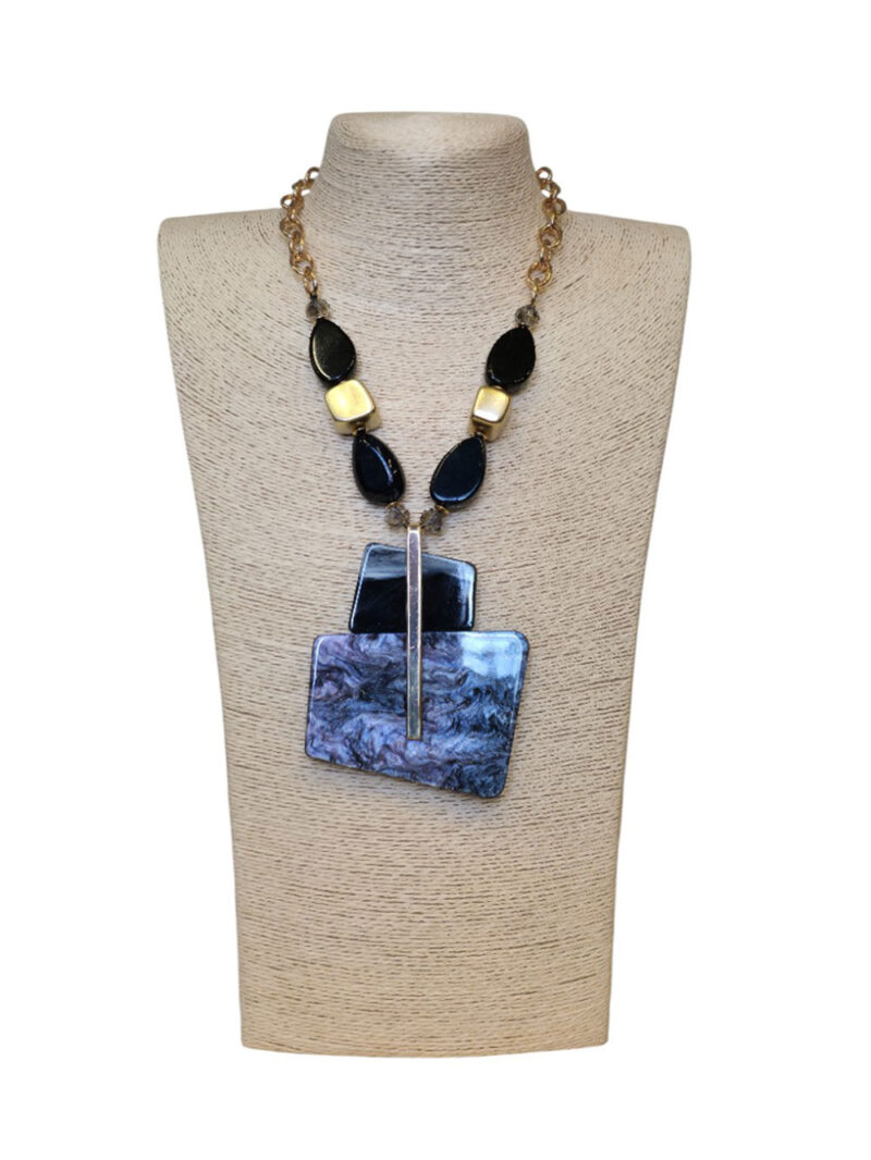 Ogrlica 32 - E medallion asymmetric - black