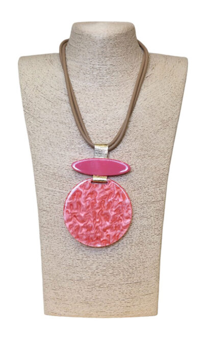 Ogrlica 32 - E medallion big - pink
