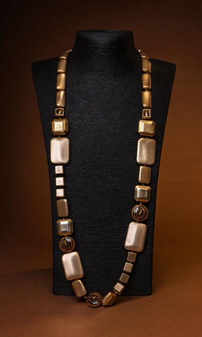 Ogrlica 32 - E pločice/kockice long - gold