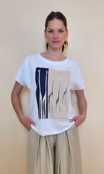 Majica 28 Noroo - cotton white -  Giraffes navy