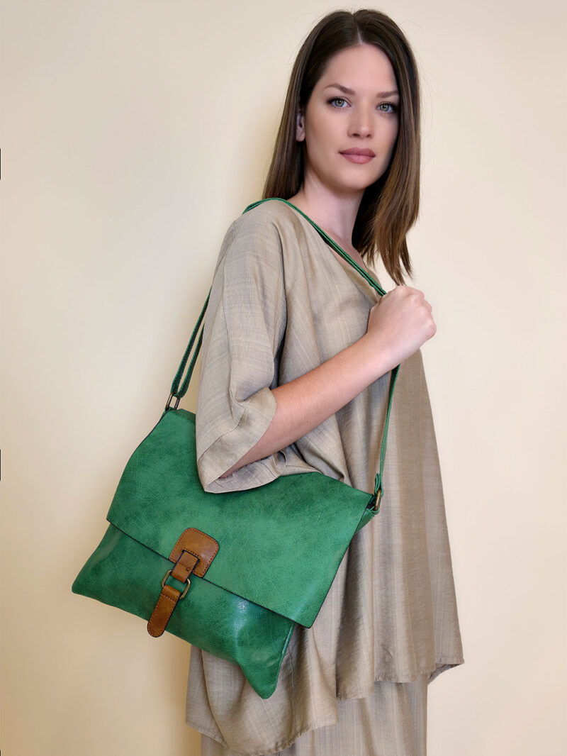 Torba 14 - preklop smeđa kopča - green