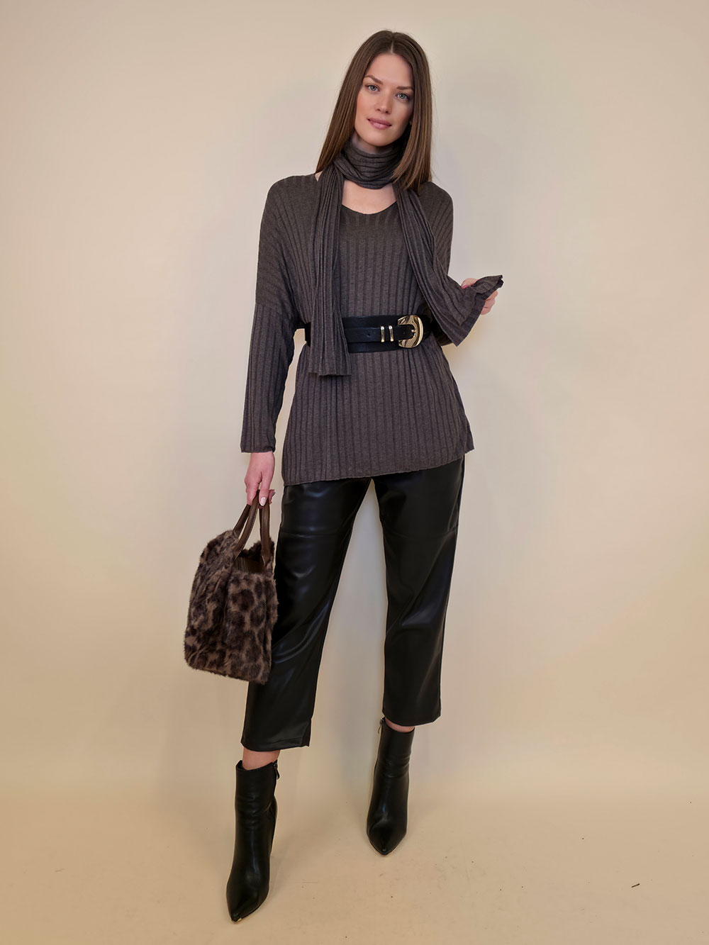 Majica+šal 46 Corinne - brown